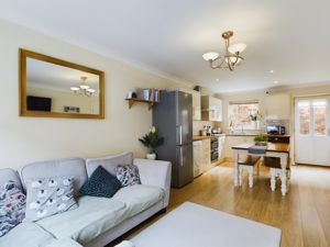 Living dining kitchen- click for photo gallery